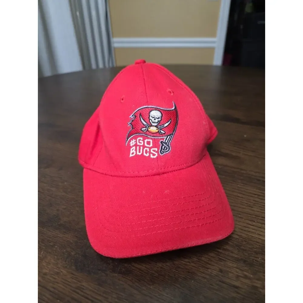 Tampa Bay Buccaneers Hat Cap Strap Back NFL Team One Size Adjustable‎